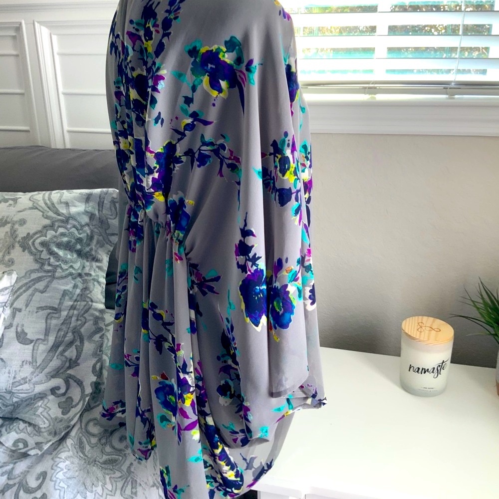 Kimono Cover Up - Picture 3 of 7
